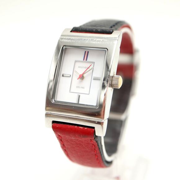 Tommy Hilfiger Silver Tone 23mm Tank Watch Reversible Leather Strap New Battery - Picture 1 of 13